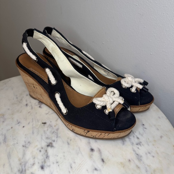 Sperry Southport Wedges Size 9 Canvas
Black shoes heels sandals - Picture 1 of 8